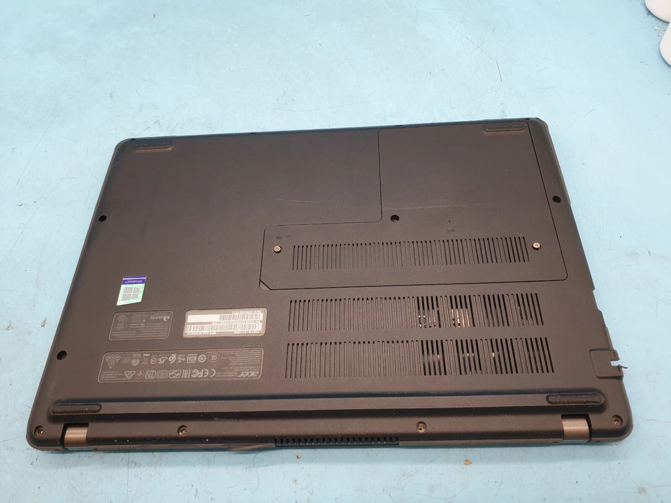 Acer TravelMate B1 TMB114-21-65R0 - 14" BAREBONE SL40 - Image 4 of 4