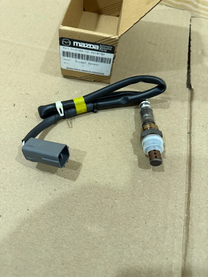 2000 2001 Mazda MPV Oxygen Sensor Rear GY04-18-861B-9U New Genuine OEM - Image 3 of 4