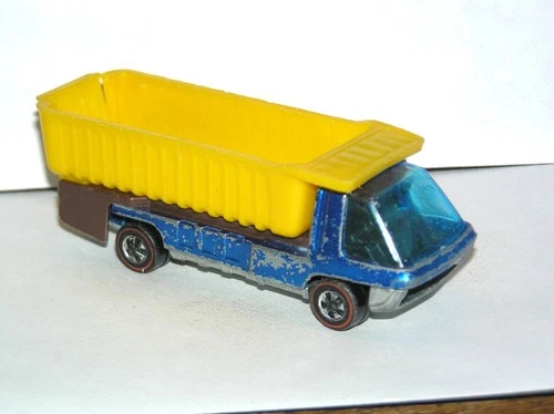 1970 Hot Wheels Redline HEAVYWEIGHTS Dump Truck ALL ORIGINAL & INTACT!