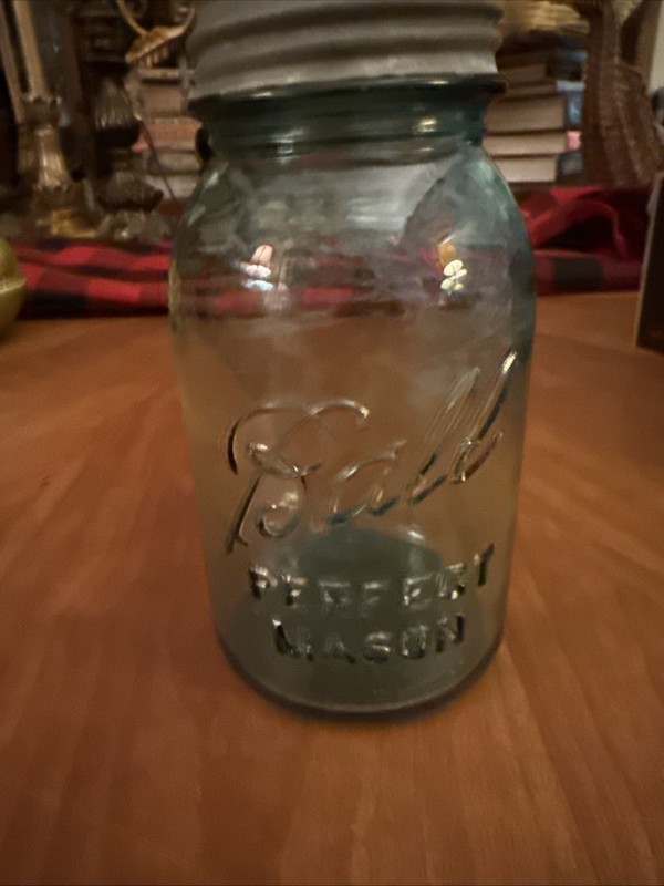 Perfect Mason Jar Vintage Ball Jar 1923-1933 No.#7 Quart Blue With Zinc Lid