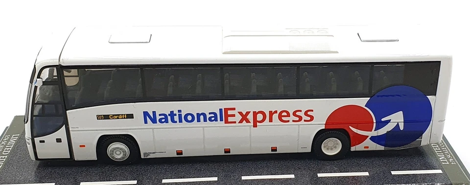 Corgi 1/76 Scale Diecast OM46102 - Plaxton Panther - National Express R509 - Image 4 of 4