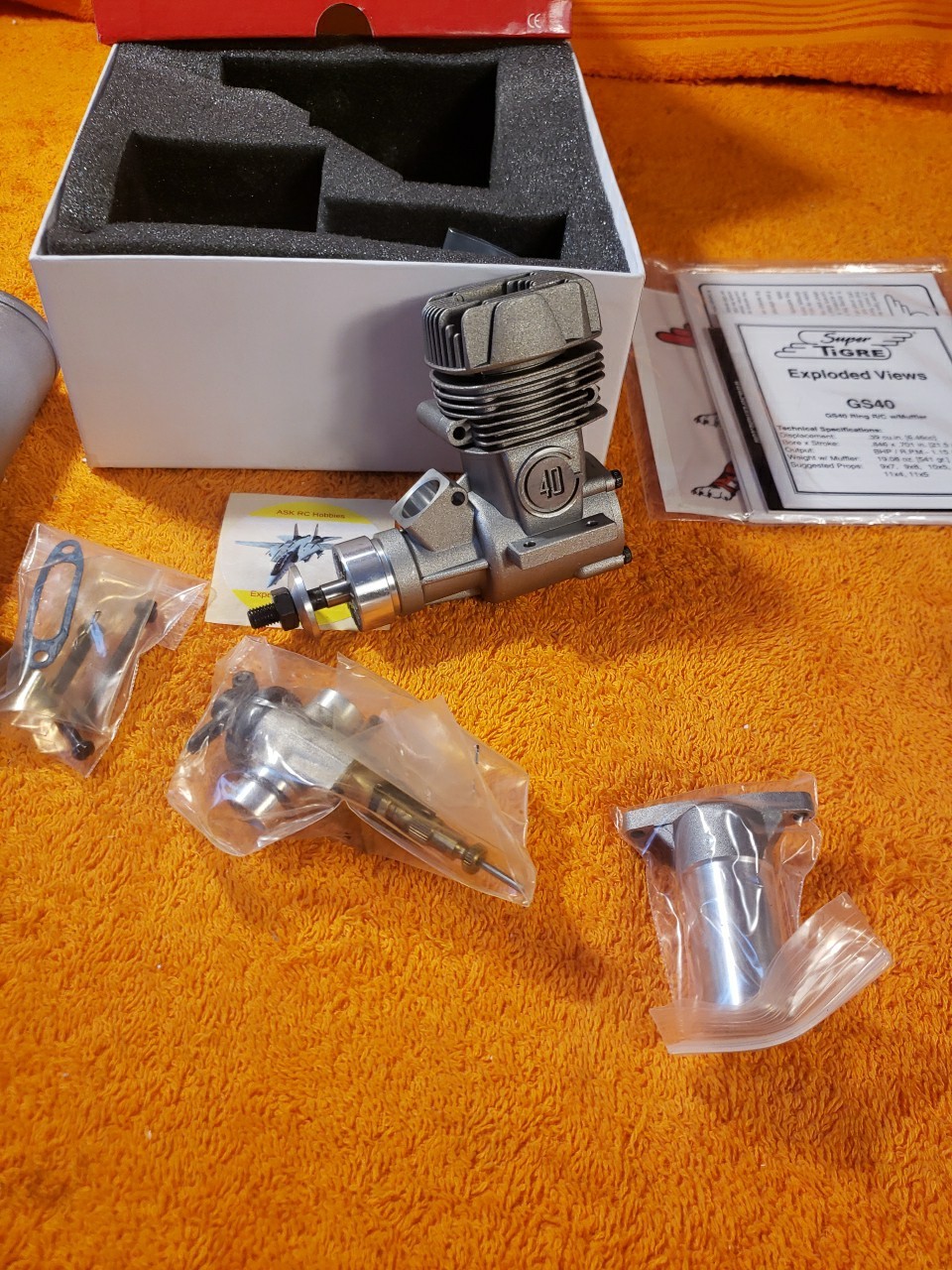 SUPER TIGRE Engine - Super Tigre GS 40 Ring RC Motor - NIB - SUPG0122