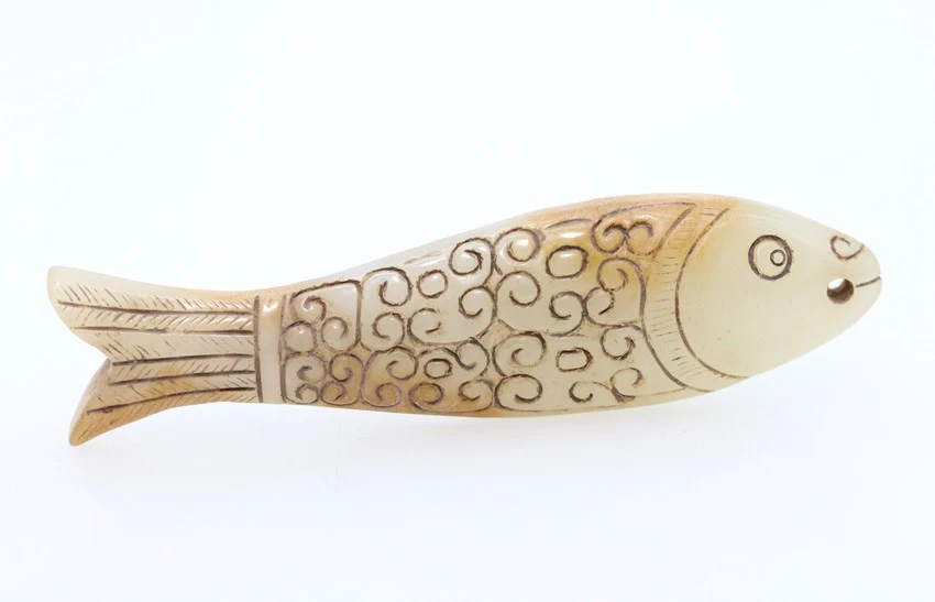 Colgante Pez Nubes Jade Blanco HeTian Tallado Cultura Oriental China B207 Foto 3 de 4