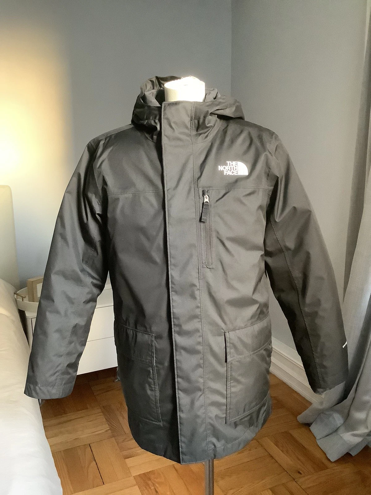 $199 The North Face Down Triclimate 3-in-1 Boys Winter Jacket Black Sz 12 L