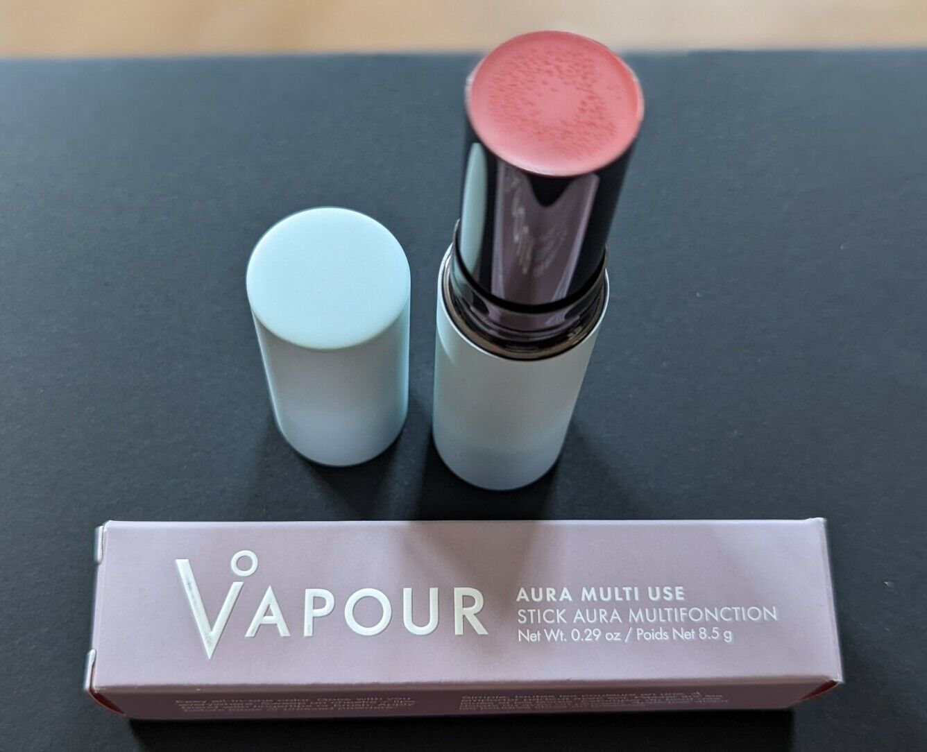 NIB Vapour Aura Multi Use Stick Multifunction Blush + Lipstick i