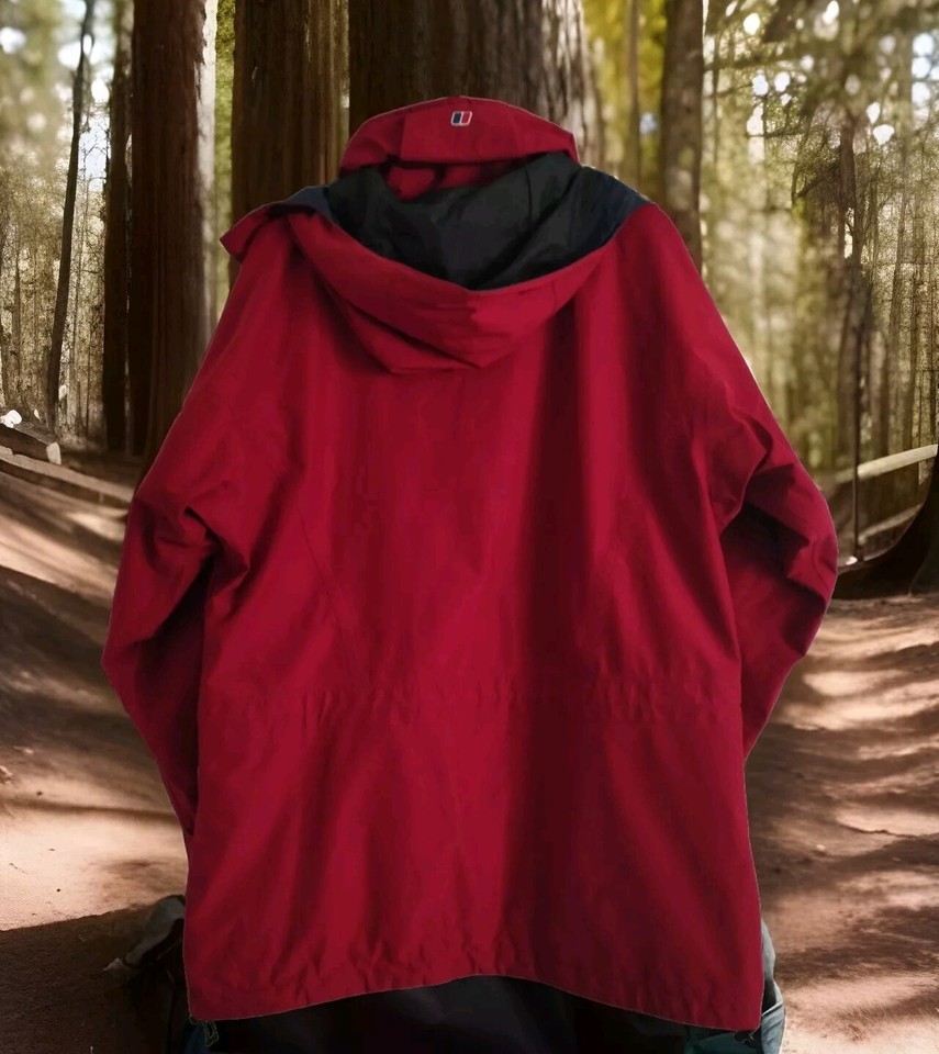 Berghaus Womens UK 12 GoreTex Waterproof Jacket Red Outdoors Hiking