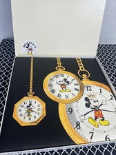 Disney C.R Gibson Mickey Mouse Pocketwatch Unimount Photo Album New open box