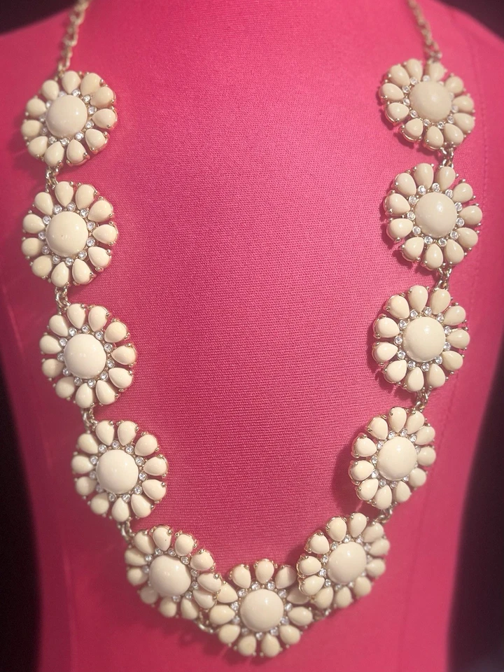 KATE SPADE NY Floral CREMA DECLARACIÓN COLLAR JARDÍN BRILLANTE Foto 4 de 4