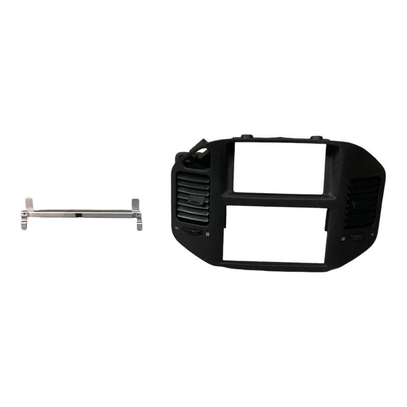 Cache supérieur MR456373 pour Pajero 3 - Rénovation plastique tableau de bord fissuré