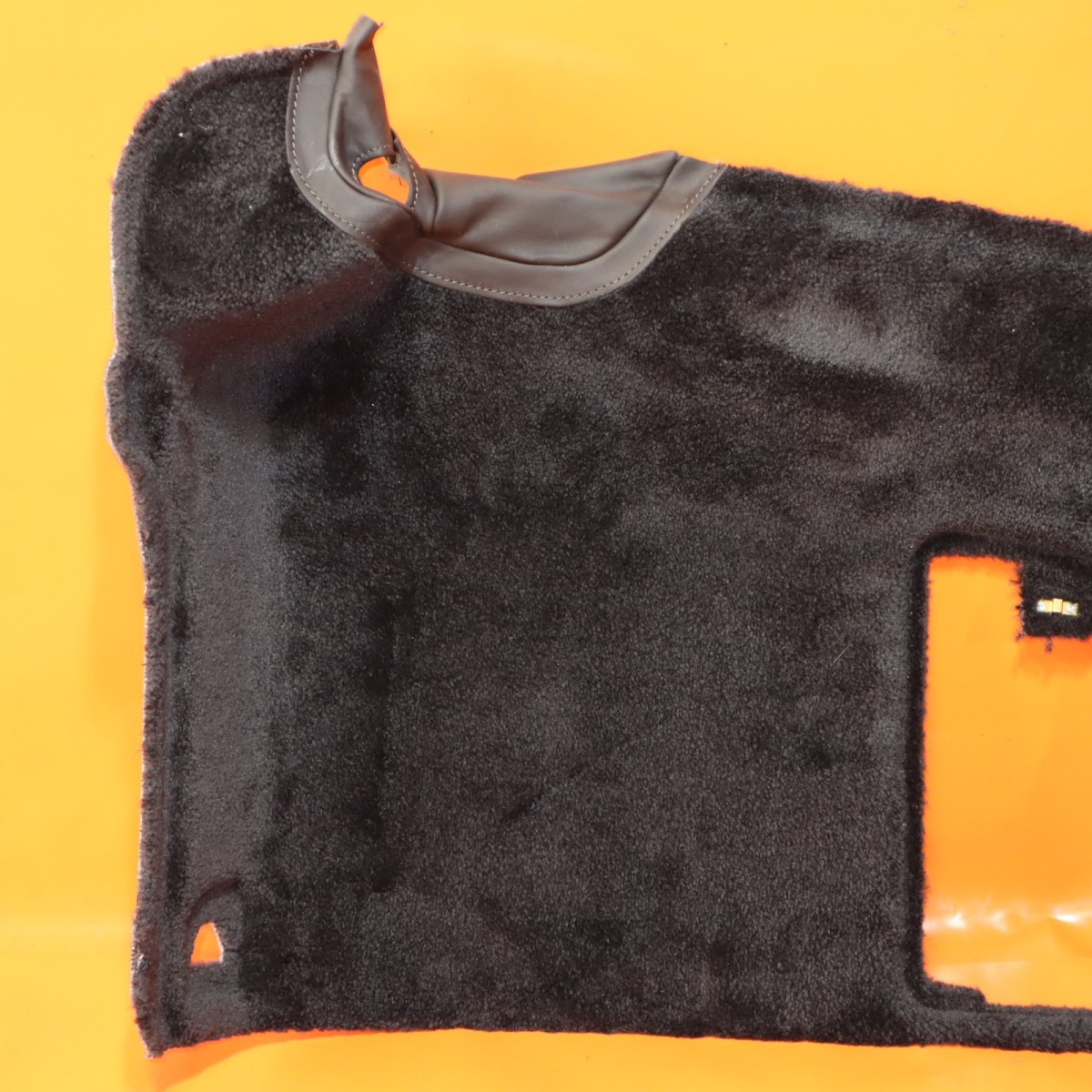 Rolls-Royce Phantom 2005-2012 RIGHT Trunk liner P/N 7156048