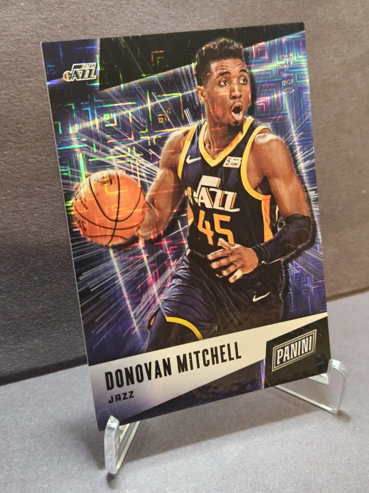 2019 Panini Father's Day Donovan Mitchell Escher Squares 3/10 Cleveland Cavalier - Image 2 of 4