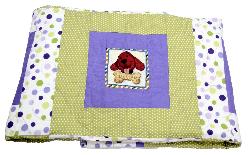 Colcha acolchada para colgar en la pared, cortina o bebé Clifford the Big Red Dog and Friends Foto 2 de 4
