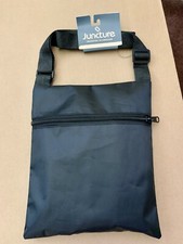 Juncture Solid Black Crossbody Bag Sac adjustable strap 8 X 9 1/2 inches