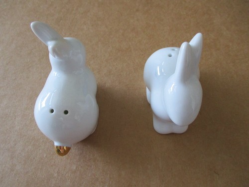 NEU PORZELLAN SET (2) HASE WEISS SALZ & PFEFFERSTREUER GOLDSCHWÄNZE - Bild 5 von 6