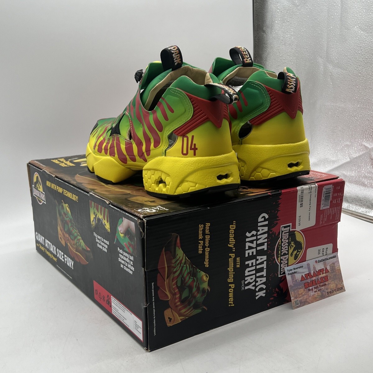 Reebok Instapump Fury ジュラシックパークコラボ リーボック×ジュラシック・パーク、ゲスト用車両モチーフの