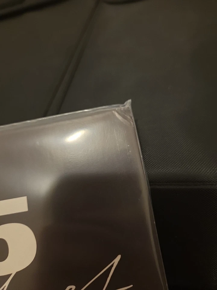 THE 1975 At Their Very Best Live From MSG Double Clear Translucent Vinyl READ🆕✅ - image 2 of 2