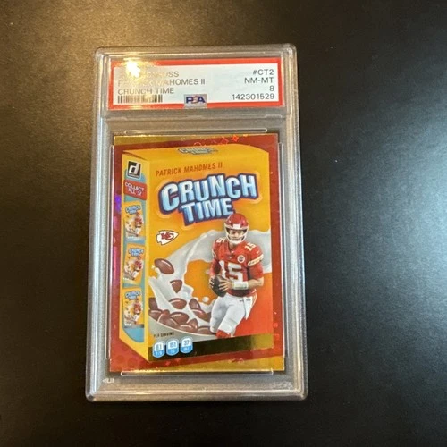 2022 Panini Donruss Patrick Mahomes S/P Crunch Time #CT-2 PSA 8