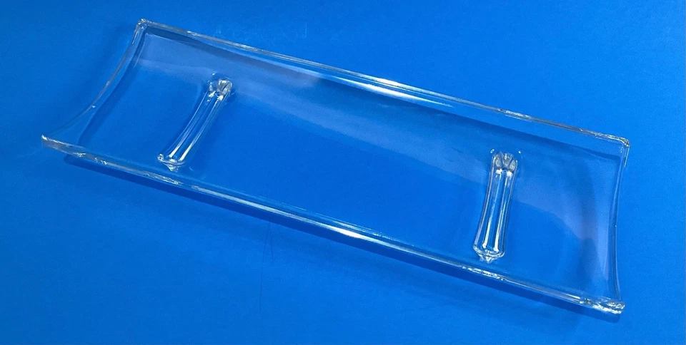 Crystal clear Glass Tray Very Elegant For every occasion - Image 2 of 4