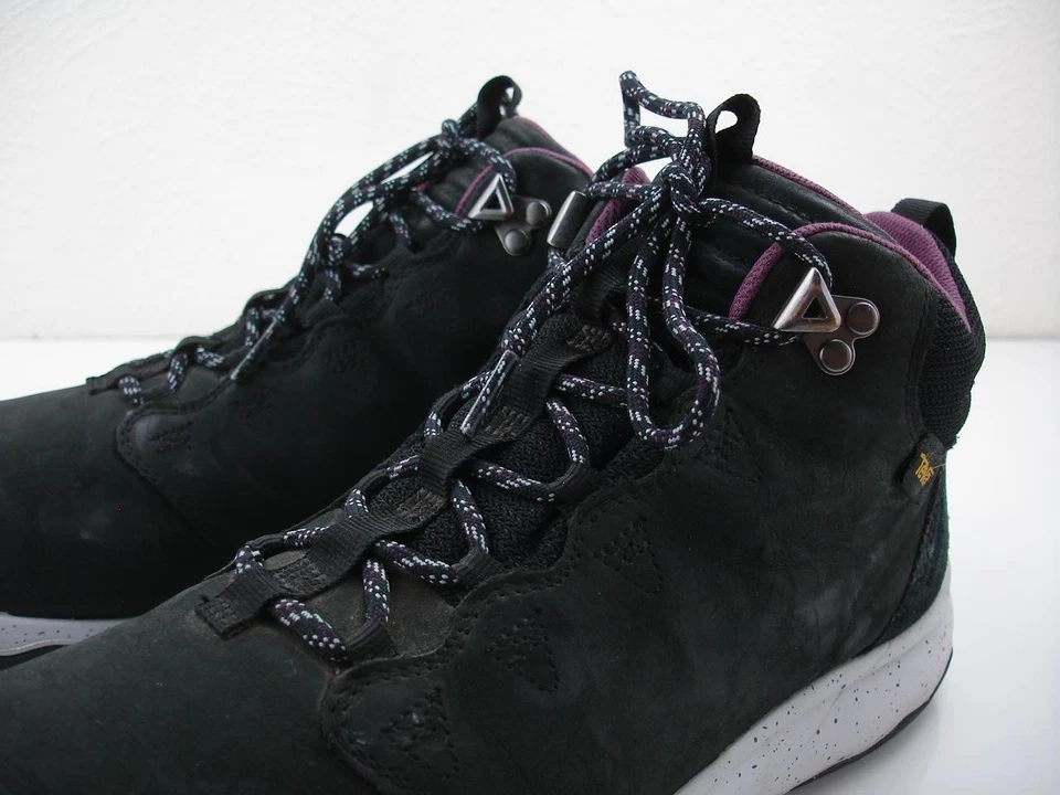 Botas de senderismo para mujer 11 M Teva Arrowood Mid WP impermeables 1013645 de cuero negro Foto 4 de 4