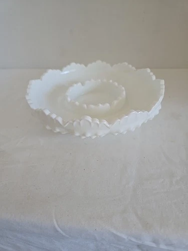 Vintage Fenton Hobnail 8 in White Milk Glass Ashtray / Chip Dip Bowl 8"D
