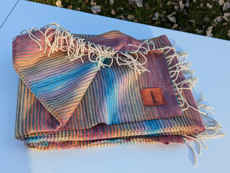 MANTA MISSONI Hecha en Italia por T&J Vestor Lana Flecos 53x75 pulgadas Foto 2 de 4