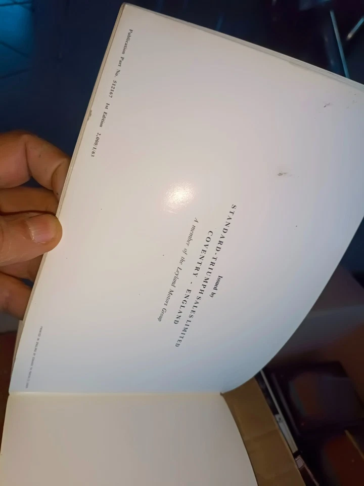 MANUALE USO E MANUTENZIONE TRIUMPH HERALD 1200 PRIMA EDIZIONE 1963 - Immagine 3 di 3