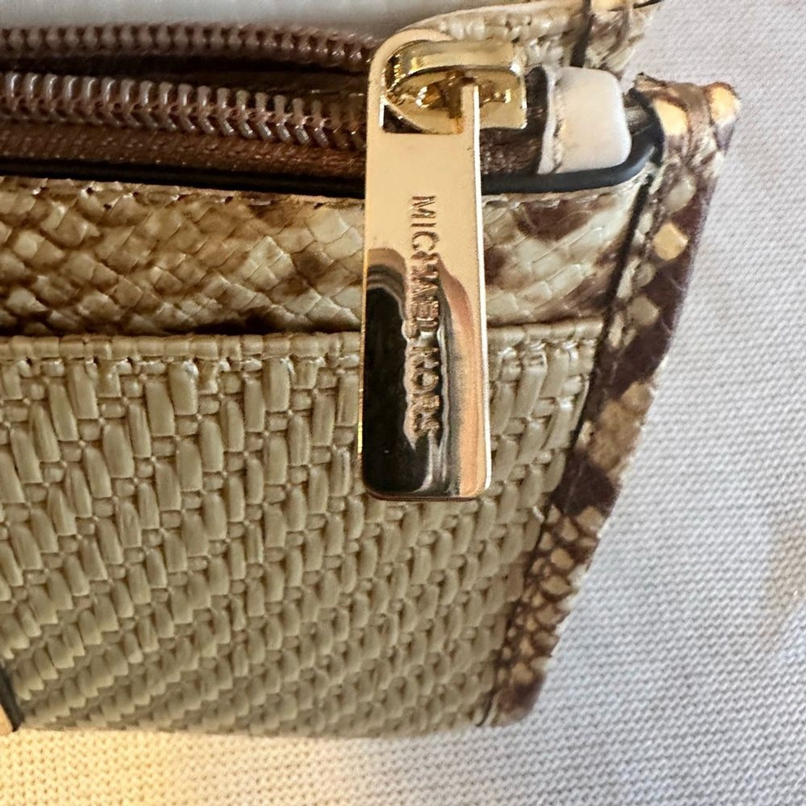 Michael Kors Straw Python Capsule Rose Bag. Pre-l… - image 12