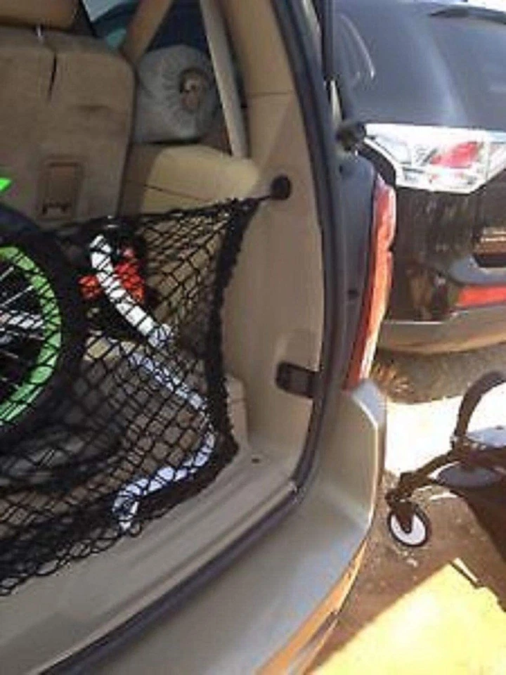 Red de carga organizadora de malla estilo sobre maletero trasero para relé Saturno 2005-2007   Foto 4 de 4