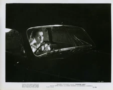 JANIS PAIGE FUGITIVE LADY   ORIG 8X10  X1820