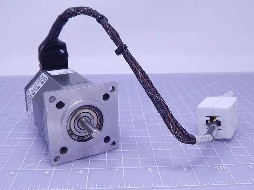 PARKER OS22A-DNFLY 1.8° STEP MOTOR 91 W 1500 RPM 3.4 A T124638