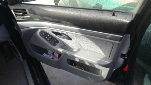 8361673 Piloto Trasero Izquierdo Interior para BMW SERIE 5 TOURING (E39) 2156947 - Imagen 5 de 10