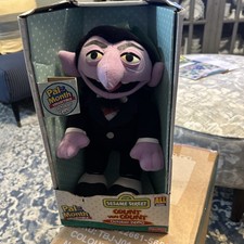 Sesame Street Pal of The Month Collectible Count Von Count Oct. 2000 Plush NIB