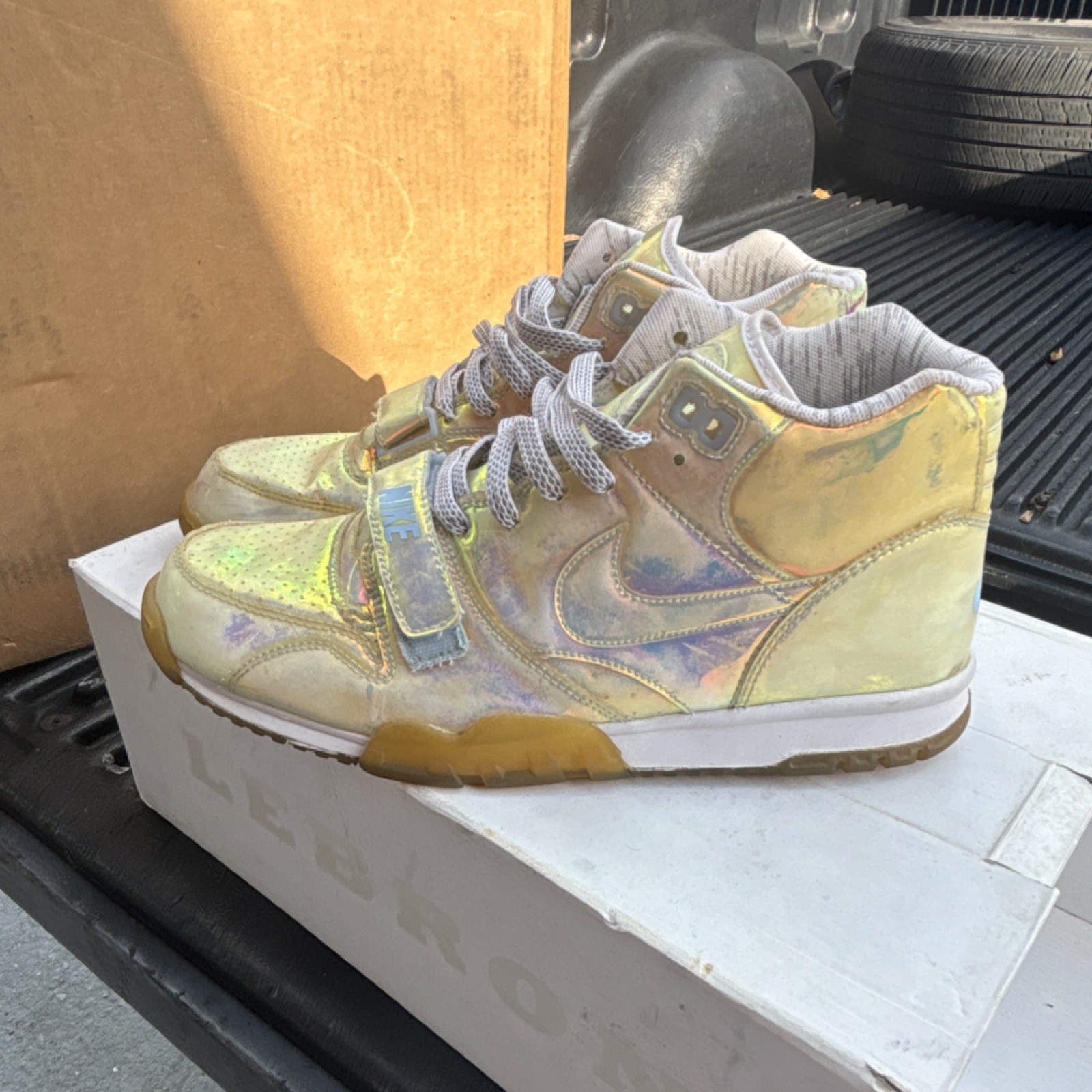 Nike Air Trainer 1 High Top Iridescent Gold Silver Athletic Sneaker Men's