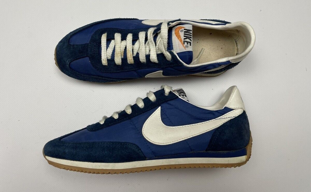 Vintage 1980's Blue White Nike Oceania 1982 Sneakers Made in Vintage 1980's Blue White Nike Oceania 1982 Sneakers Made in