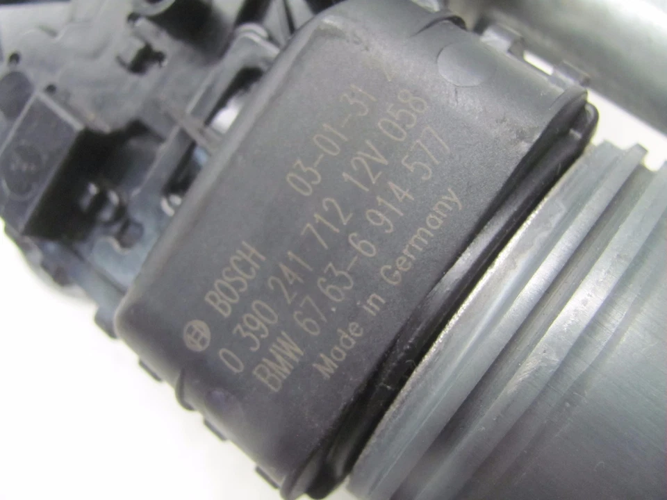 BMW 325i E46 2001-2006 motor limpiaparabrisas delantero con acoplamiento OEM KM60539 Foto 3 de 4