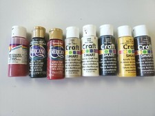 L  K 8 Bottles of Craft Acrylic Paint - Craft Smart