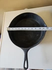 Wagner Ware Sidney -O- #9 1059 E Cast Iron Skillet Fire Ring Bottom