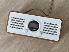 Sandstrom SL-DBTC18 Portable DAB/FM Smart Bluetooth Radio Brown - Working