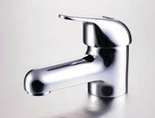 Image of Ideal Standard Tratto Single Lever One Taphole Bath Filler Tap Chrome