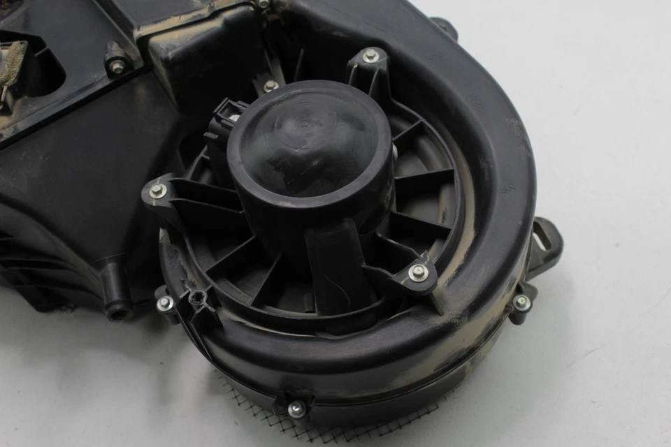 2005 - 2014 年日产 Armada 后交流蒸发器组件 27400-ZQ00A 原始设备制造商 — 第 3/4 张图片