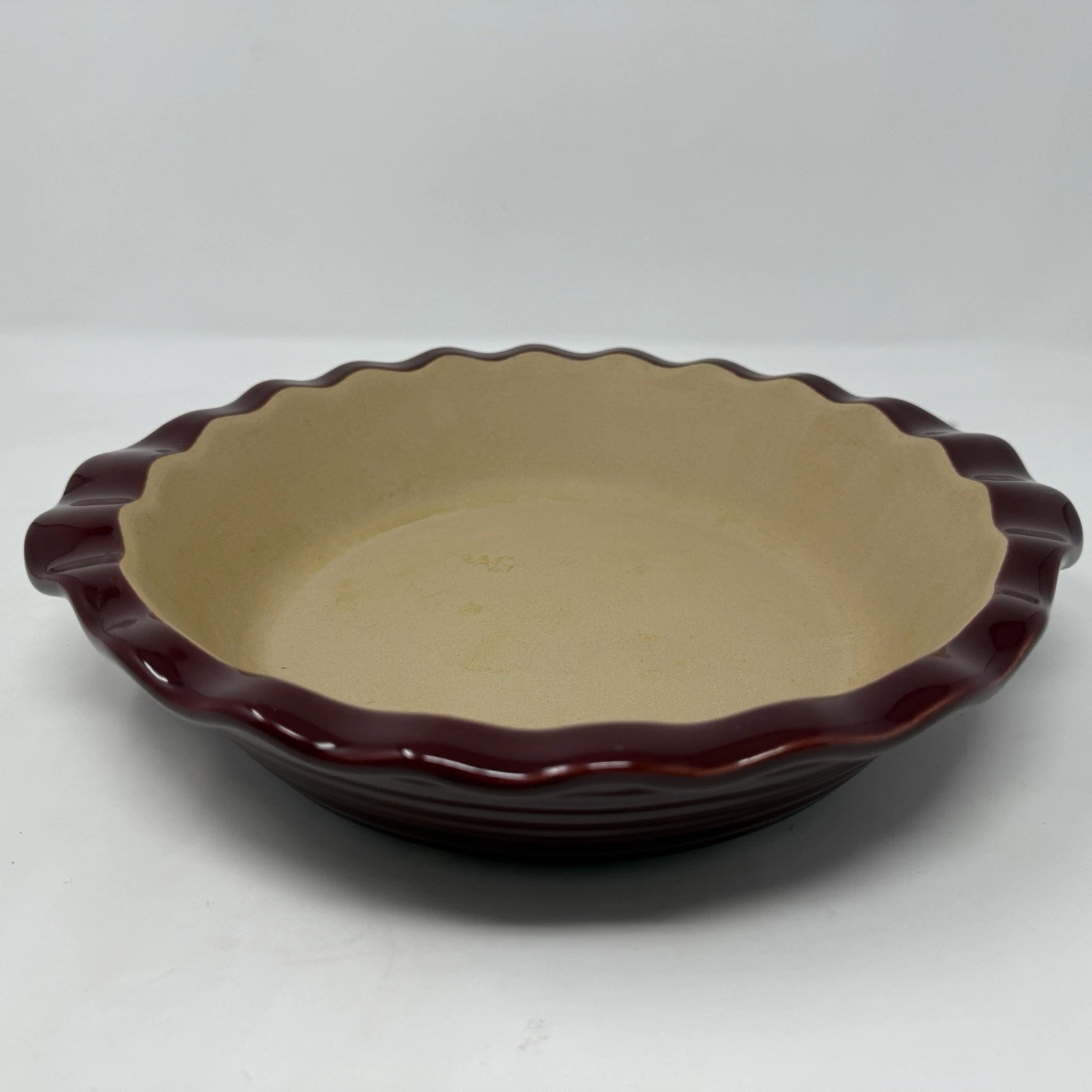 Pampered Chef Family Heritage Cranberry Pie Plate 10in Stoneware Deep Scalloped