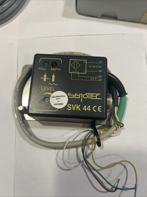 SENOTEC SVK44-M0H3 Glue Sensor Switching Amplifier Level Sensor SVK 44, 10-30VDC