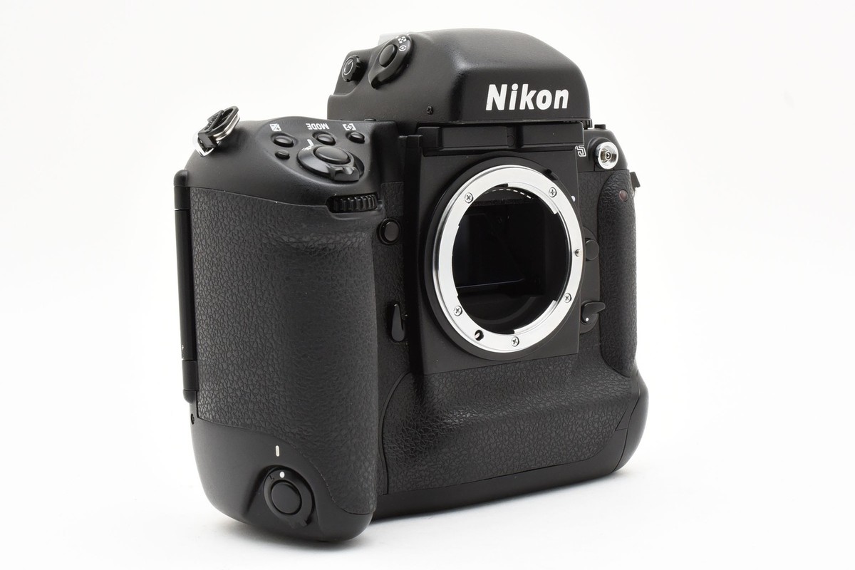 フィルムカメラ Nikon F5 SLR Black DP-30 Film Camera 14_-_KQ8212-2.jpg?v=1750235528