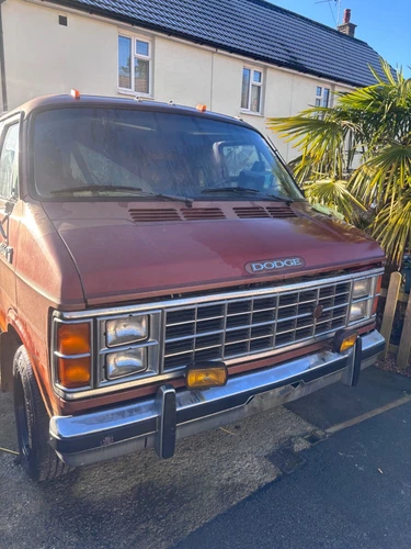 1984 Dodge Ram prospector American day van camper V8 Auto tax & MOT exempt - Picture 1 of 22