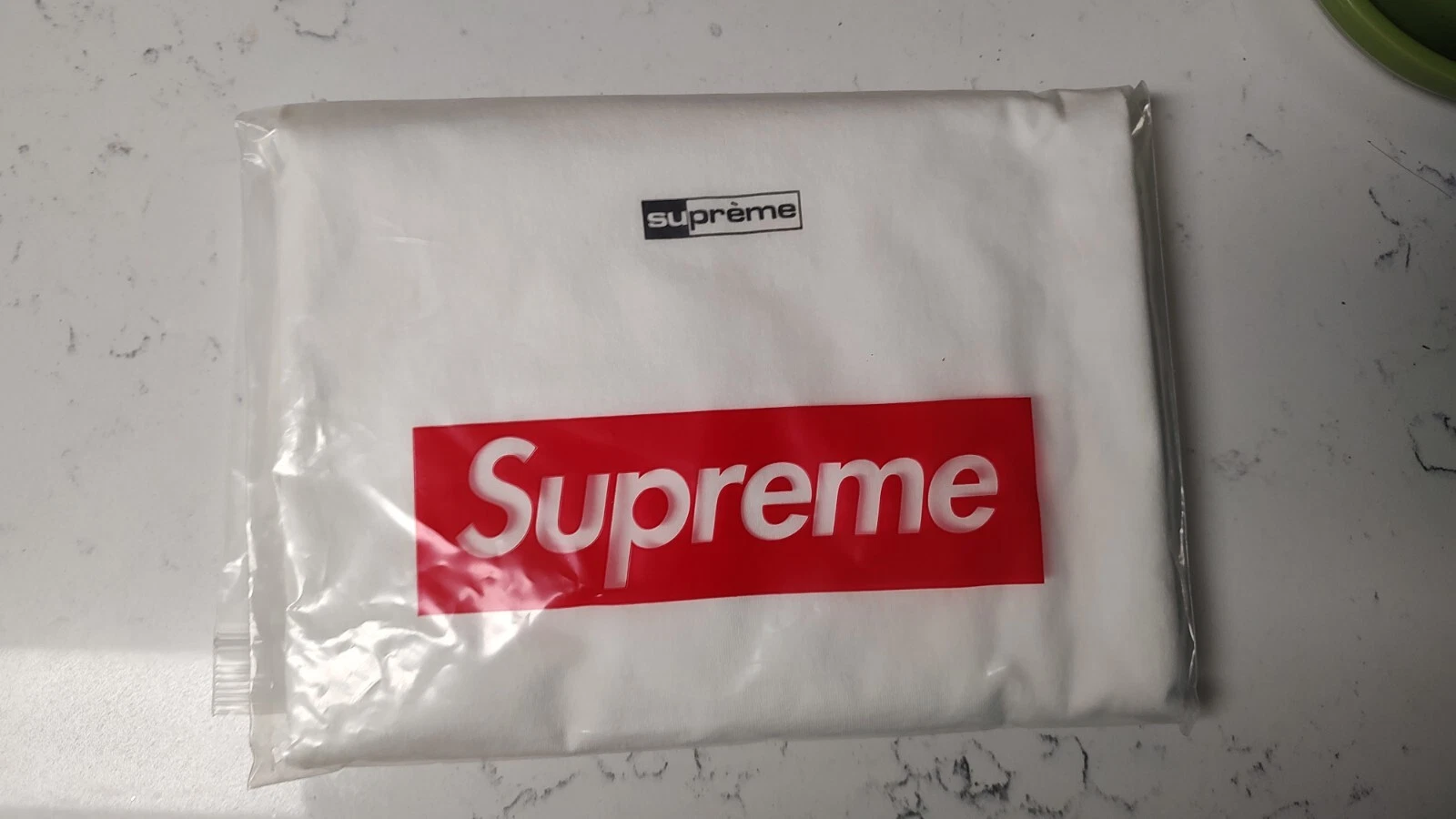 Haut Supreme Invert S/S taille L blanc SS20 SS20KN95 Supreme New York 2020 NEUF