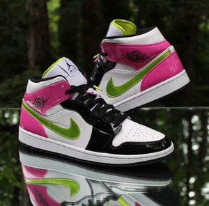 jordan 1 mid cyber pink