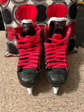 BAUER NSX JUNIOR SIZE 4 HOCKEY SKATES