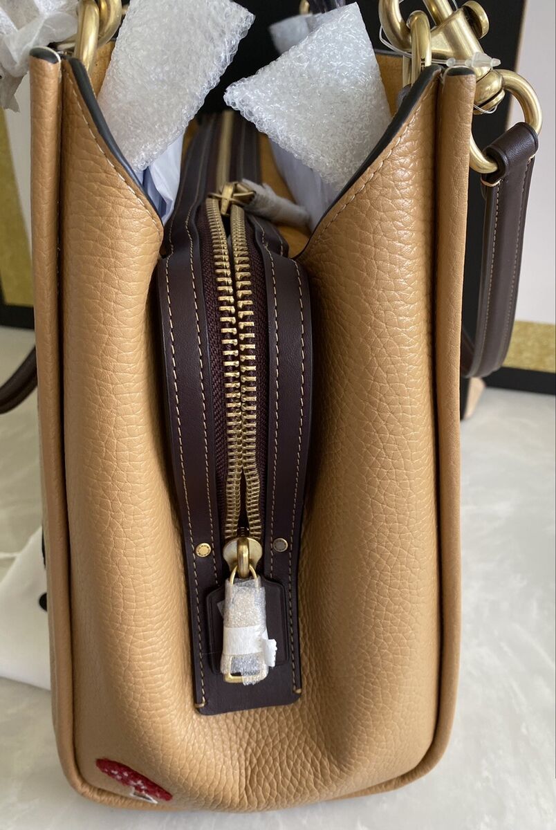 NWT COACH LIGHT TAN/MULTI XL ROGUE 39 WITH ANIMAL CREATURE NWT COACH LIGHT TAN/MULTI XL ROGUE 39 WITH ANIMAL CREATURE