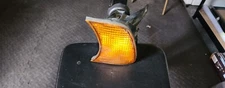 BMW E34 5 SERIES LEFT N/S FRONT INDICATOR TURN SIGNAL LIGHT LENS UNIT