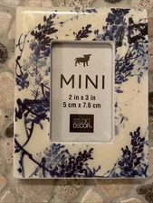 Studio Decor Blue White Lilac Flower Enameled Wood Mini Picture Frame 2x3